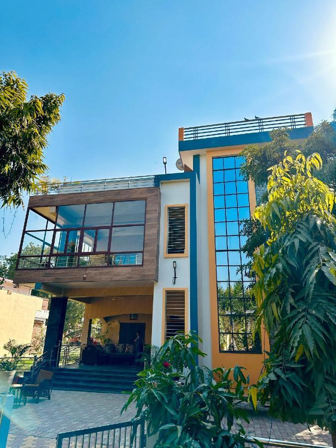 Kaashi Flora Villa Benares Buitenkant foto